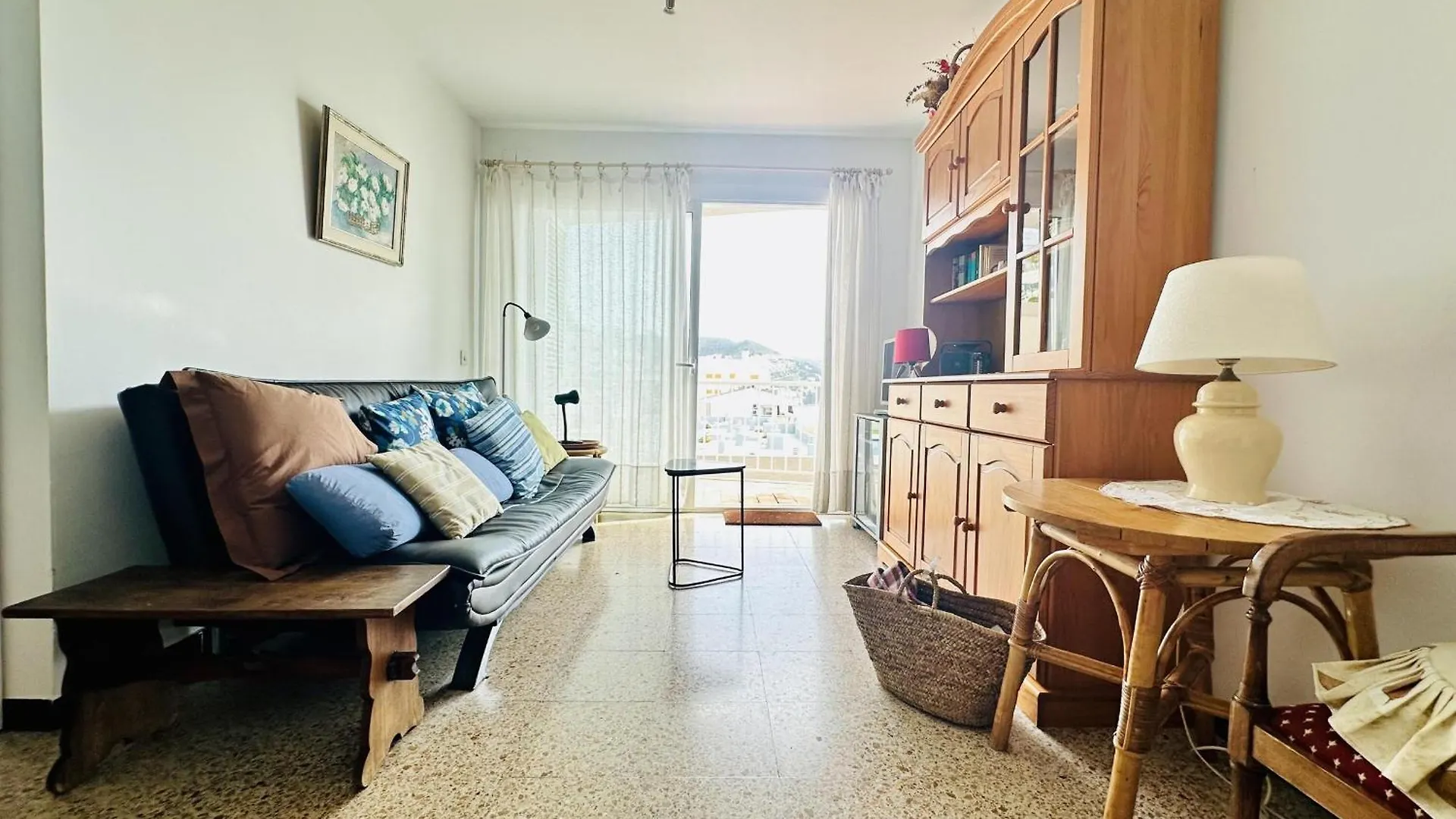 Apartamento Roses, 3 Dormitorios, 5 Personas - Es-258-8 Spain
