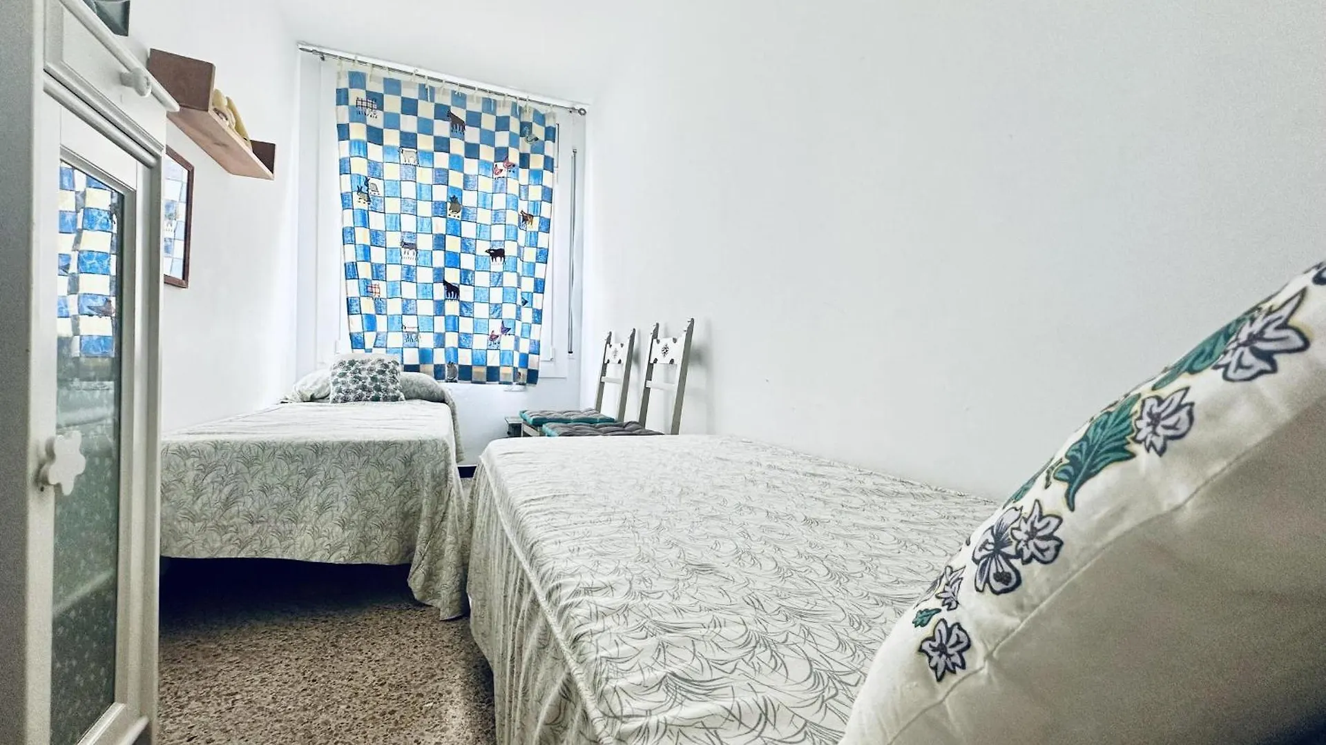 Apartamento Roses, 3 Dormitorios, 5 Personas - Es-258-8 Apartment Roses